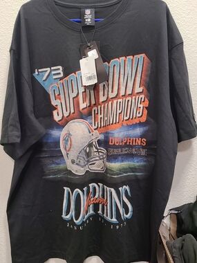 New Era Black Miami Dolphins Super Bowl Champions Graphic Tee